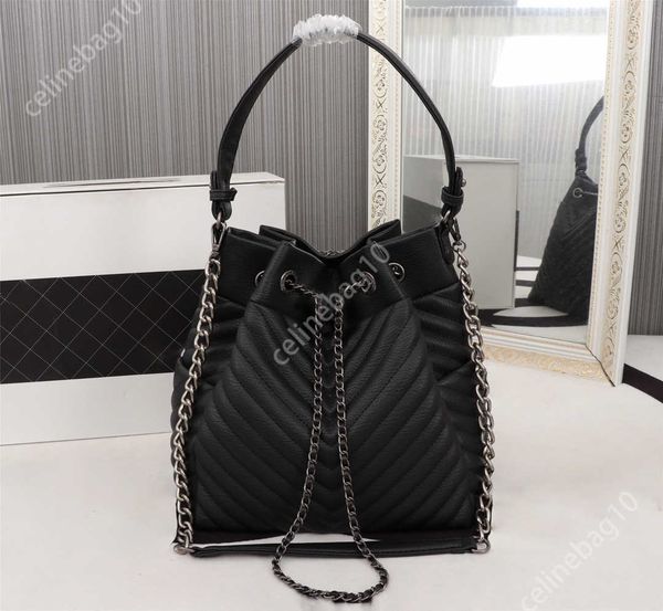 womens and lady bag outdoor sports leisure portable middle aged mother bags portables portable messenger handbag32
womens and lady bag outdoor sports leisure portable middle aged mother bags portables portable messenger handbag32