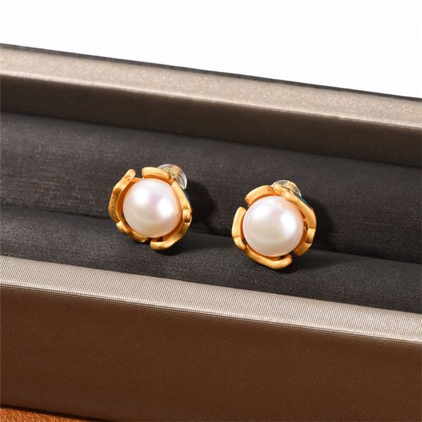 ins vintage stud literature classic pearl blue enamel earrings national fashion temperament all-match women jewelry accessories, Golden;silver
ins vintage stud literature classic pearl blue enamel earrings national fashion temperament all-match women jewelry accessories, Golden;silver
