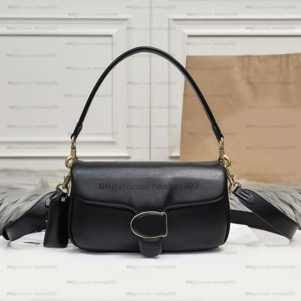 2023 designer c's pillow tabby shoulder bag quality women pure color bacchus bags retro hardware cloudy handbags supper soft real leath
2023 designer c's pillow tabby shoulder bag quality women pure color bacchus bags retro hardware cloudy handbags supper soft real leath