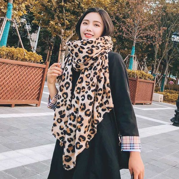 selling imitation cashmere fashion leopard print scarf, Blue;gray
selling imitation cashmere fashion leopard print scarf, Blue;gray