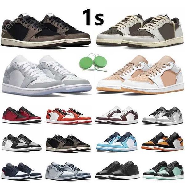 1 1s low mens retro basketball shoes sneaker reverse dark mocha fragment white camo wolf paint drip unc royal cyber bred royal toe men women
1 1s low mens retro basketball shoes sneaker reverse dark mocha fragment white camo wolf paint drip unc royal cyber bred royal toe men women