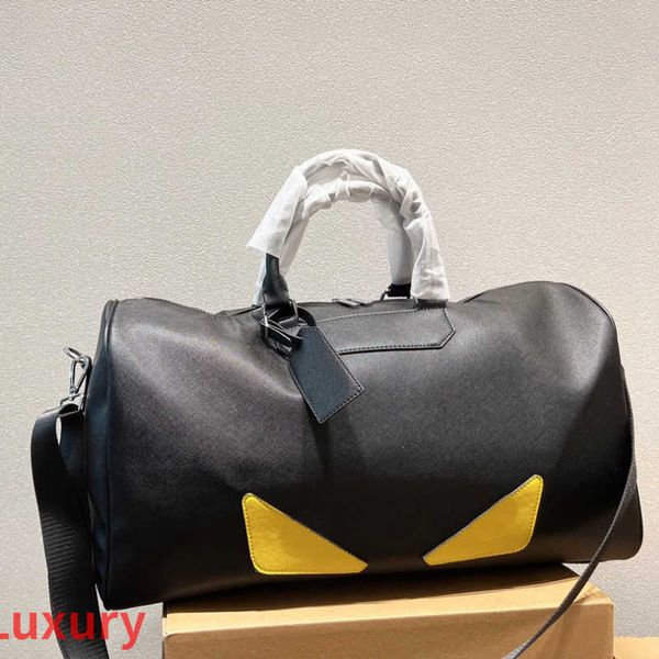 duffel bags designer luggage bags luxurys handbag high capacity the tote bag leather luxury crossbody luggage 221211
duffel bags designer luggage bags luxurys handbag high capacity the tote bag leather luxury crossbody luggage 221211