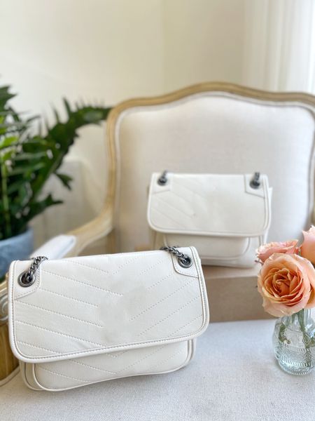 fashion handbags shoulder luxurys designer bags metal chain gold silver women handbag genuine leather bag flip cover diagonal messenger cros
fashion handbags shoulder luxurys designer bags metal chain gold silver women handbag genuine leather bag flip cover diagonal messenger cros