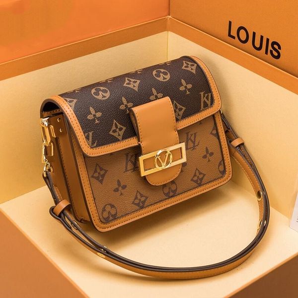 women messenger postman squire embossed letter crossbody bags cowhide leather two shoulder strap fashion handbags purse louise vutton crossb
women messenger postman squire embossed letter crossbody bags cowhide leather two shoulder strap fashion handbags purse louise vutton crossb