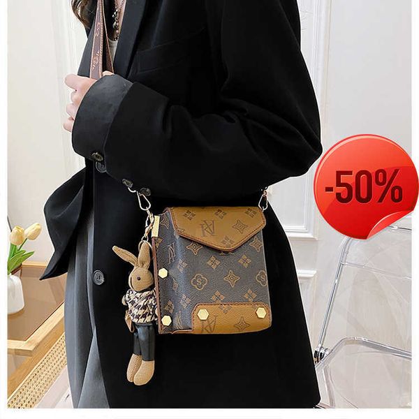 new clutch bags for women 2022 new advanced printing vertical mobile phone fashion dign simple one shoulder diagonal
new clutch bags for women 2022 new advanced printing vertical mobile phone fashion dign simple one shoulder diagonal