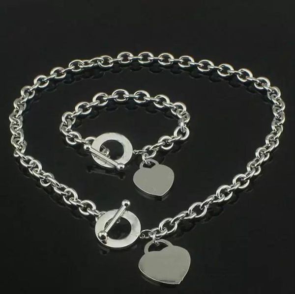 heart shaped necklace with designer bracelet luxury women's fashion suit brand jewelry with packaging box social gathering gifts top, Silver
heart shaped necklace with designer bracelet luxury women's fashion suit brand jewelry with packaging box social gathering gifts top, Silver