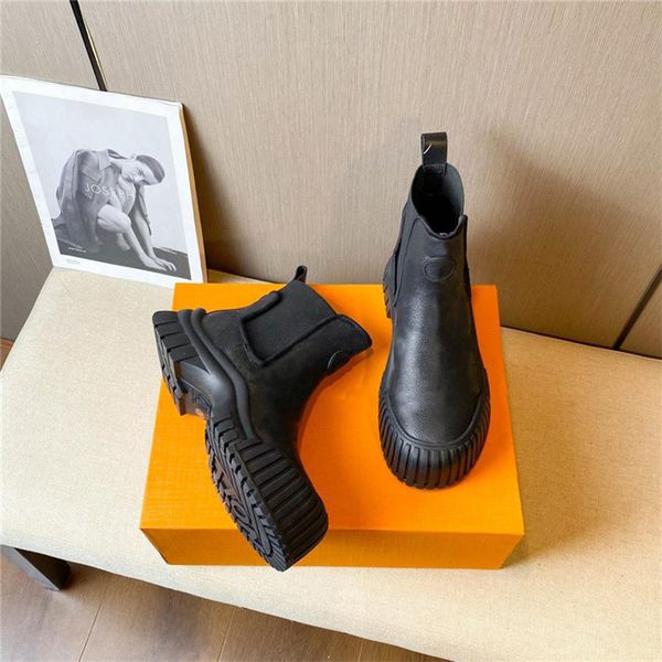 designer luxury women circle ruby flat rangers rhapsody black patent leather ankle boot combat boots booties with original box
designer luxury women circle ruby flat rangers rhapsody black patent leather ankle boot combat boots booties with original box