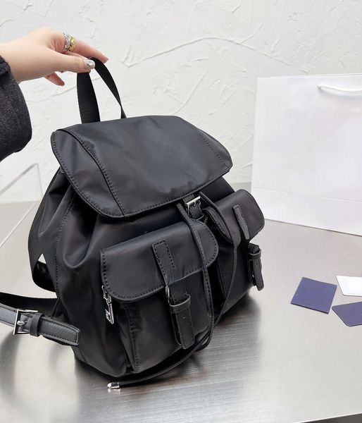 brand school bags designer design women's backpack new fashion nylon backpack large capacity waterproof travel shoulder bag
brand school bags designer design women's backpack new fashion nylon backpack large capacity waterproof travel shoulder bag