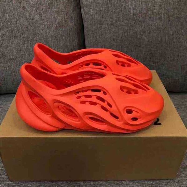 yeesys women kanyes designer fashion slipper men sandals slides children kids shoes triple black white red resin bone desert sand girls boye
yeesys women kanyes designer fashion slipper men sandals slides children kids shoes triple black white red resin bone desert sand girls boye