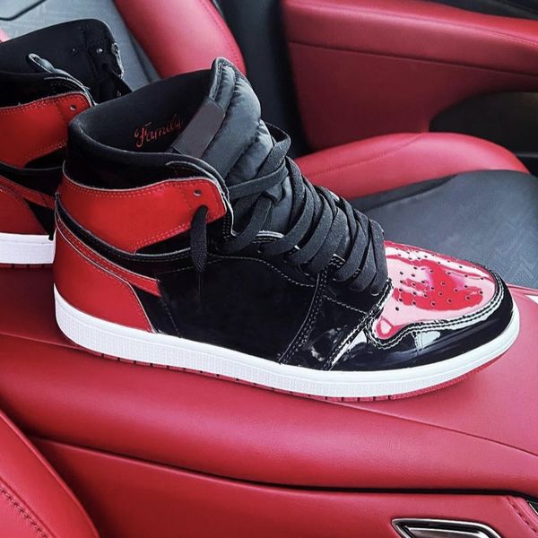 1s university blue men basketball shoes patent bred new beginnings fragment 1 high og dark mocha seafoam unc mnes shadow 2.0 chicago toe twi
1s university blue men basketball shoes patent bred new beginnings fragment 1 high og dark mocha seafoam unc mnes shadow 2.0 chicago toe twi