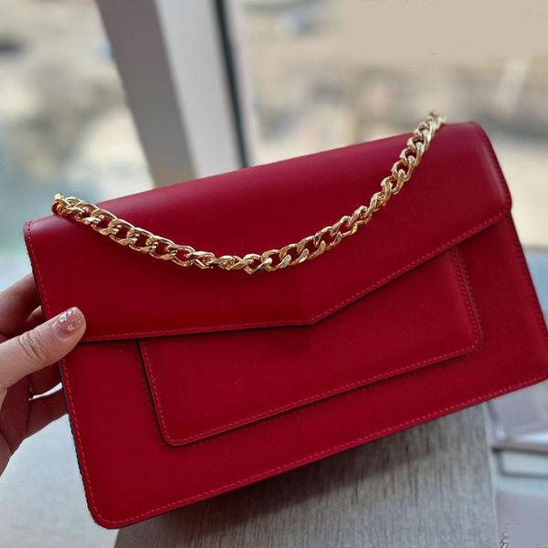 chain messenger crossbody bag cowhide leather women handbags flap clutch wallets square cell phone pocket ladies cross body purse removable
chain messenger crossbody bag cowhide leather women handbags flap clutch wallets square cell phone pocket ladies cross body purse removable