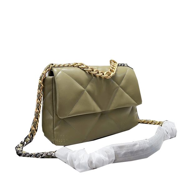 22f/w womens cross body lambskin 19 bags genuine leather large capacity with serial number purse gold matal hardware chain shoulder designer
22f/w womens cross body lambskin 19 bags genuine leather large capacity with serial number purse gold matal hardware chain shoulder designer