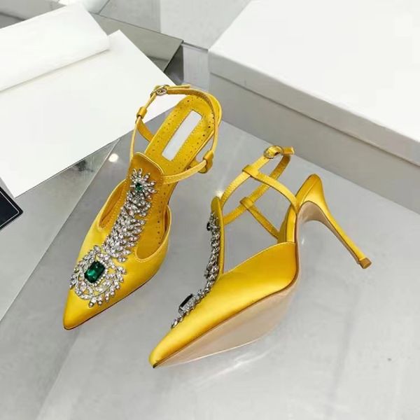 luxury elegant brands women sandals lurum shoes satin jewel buckle mules wedding flower strass diamond shoe evening flat elegant ladies foot, Black
luxury elegant brands women sandals lurum shoes satin jewel buckle mules wedding flower strass diamond shoe evening flat elegant ladies foot, Black