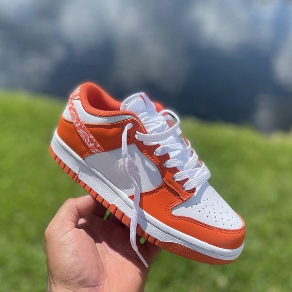 running shoes panda dunks low ess orange paisley mens sneakers grey fog syracuse team green university blue walking jogging dunked sports
running shoes panda dunks low ess orange paisley mens sneakers grey fog syracuse team green university blue walking jogging dunked sports
