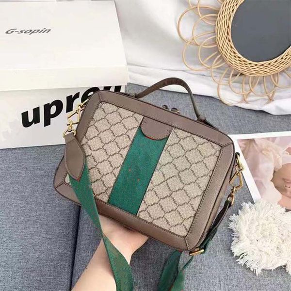 22ss new fashion women cross body bags luxury designers letter g pattern large capacity in tote messenger bags
22ss new fashion women cross body bags luxury designers letter g pattern large capacity in tote messenger bags