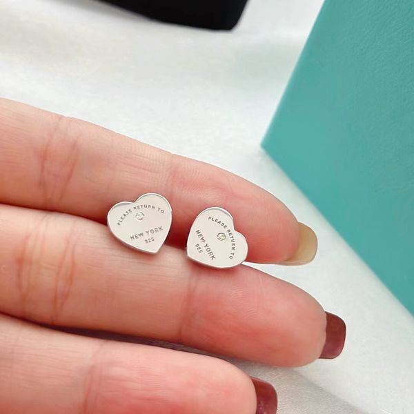 high end heart-shaped diamond stud earrings designer women's earrings fashion 925 silver jewelry gifts factory wholesale and retail, Golden;silver
high end heart-shaped diamond stud earrings designer women's earrings fashion 925 silver jewelry gifts factory wholesale and retail, Golden;silver