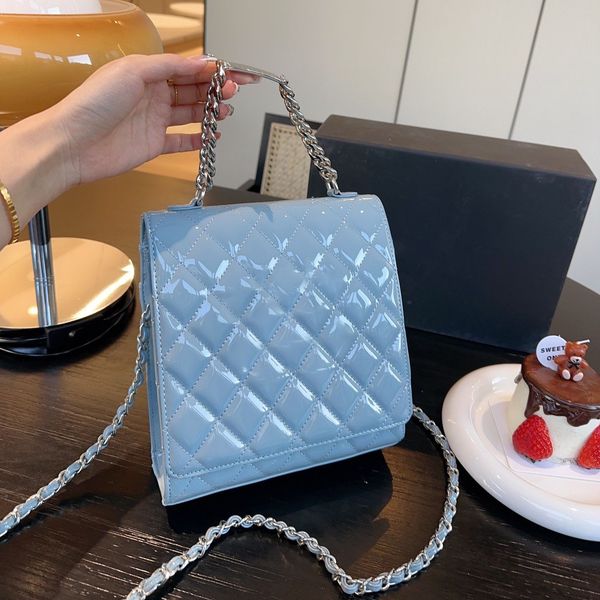 women shiny classic flap shoulder bag patent leather quilted diamond lattice fashion designer luxury crossbody handbag wallet metal portable
women shiny classic flap shoulder bag patent leather quilted diamond lattice fashion designer luxury crossbody handbag wallet metal portable