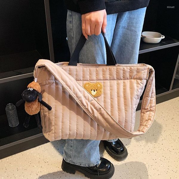 shoulder bags women's bag quilted shopper simple fashion zipper handbag embroidery nylon crossbody large capacity tote for women
shoulder bags women's bag quilted shopper simple fashion zipper handbag embroidery nylon crossbody large capacity tote for women