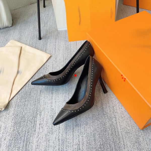 2023 good fashion women luxurys designers shoes designer sandals womens luxury high heels sandal dress shoess with box size 35-41 -m004, Black
2023 good fashion women luxurys designers shoes designer sandals womens luxury high heels sandal dress shoess with box size 35-41 -m004, Black