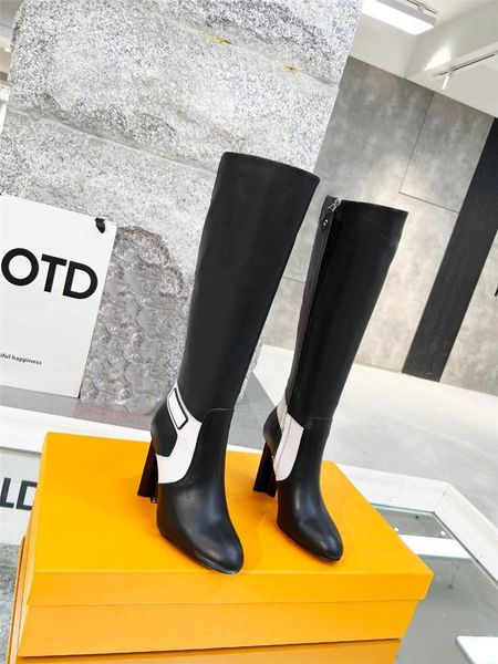 designer luxury women black boots leather pattern knee high booties with original box quality
designer luxury women black boots leather pattern knee high booties with original box quality