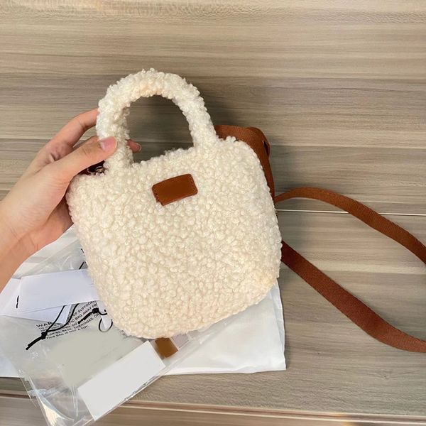 stuning shoulder drawstring bags bucket handbags new popular feather fashion designer bag lady cross body drew handbags women card holder wa
stuning shoulder drawstring bags bucket handbags new popular feather fashion designer bag lady cross body drew handbags women card holder wa