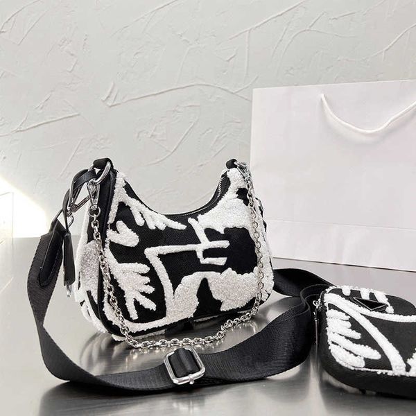 shoulder bags 2 in 1 hobo pouch crossbody bags women designer bag 2-piece set plush designers handbag wallet fashion all-match purse
shoulder bags 2 in 1 hobo pouch crossbody bags women designer bag 2-piece set plush designers handbag wallet fashion all-match purse
