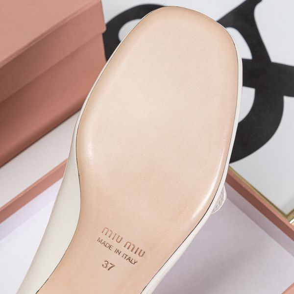 ladies dress miu shoes coarse heel pearl loafers wedding shoe black n8qm
ladies dress miu shoes coarse heel pearl loafers wedding shoe black n8qm