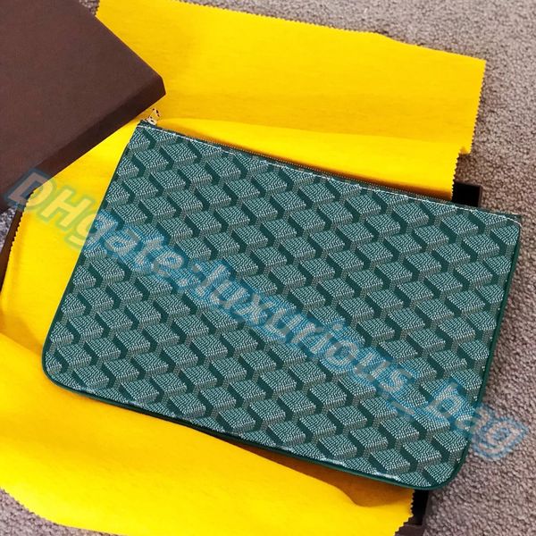 luxurys fashion designer briefcases cosmetic bag womens square toiletry hobo totes cross body messenger bag men famous small handbag shoulde
luxurys fashion designer briefcases cosmetic bag womens square toiletry hobo totes cross body messenger bag men famous small handbag shoulde