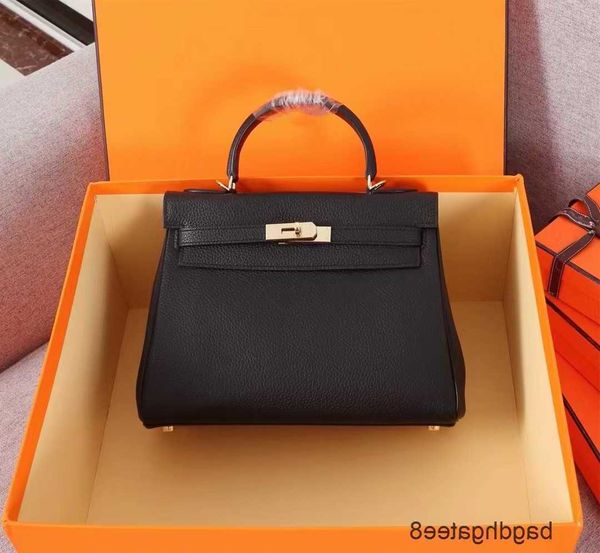 fashion designer 32cm one cross shoulder kellies bags handbag classic portable bag litchi leather women's hermee fashionable txu4
fashion designer 32cm one cross shoulder kellies bags handbag classic portable bag litchi leather women's hermee fashionable txu4