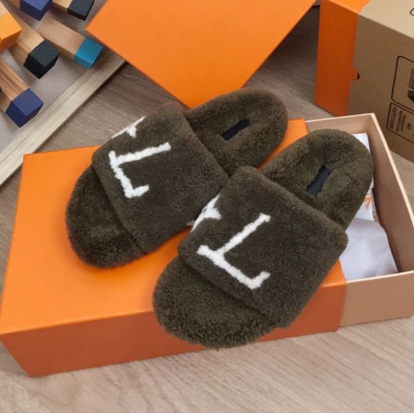 luxury lamb wool slippers letter designer shoes plush autumn winter flat bottom sandal solid color fur fluffy slippers women leisure home sa, Black
luxury lamb wool slippers letter designer shoes plush autumn winter flat bottom sandal solid color fur fluffy slippers women leisure home sa, Black