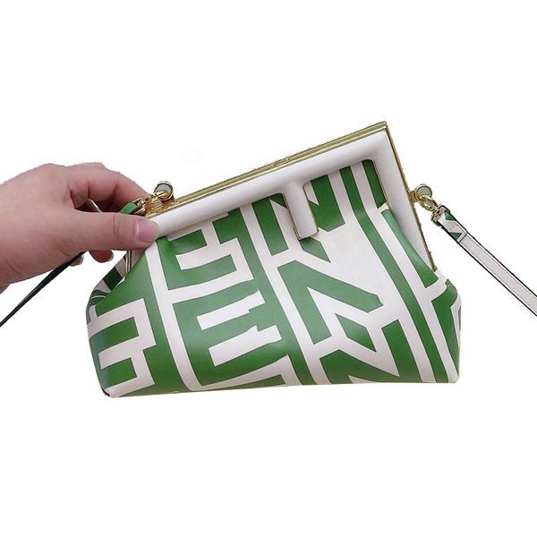 designers classic graffiti frist shoulder bags clutch italy roma brand 5a quality genuine leather messenger handbags fashion women crossbody
designers classic graffiti frist shoulder bags clutch italy roma brand 5a quality genuine leather messenger handbags fashion women crossbody