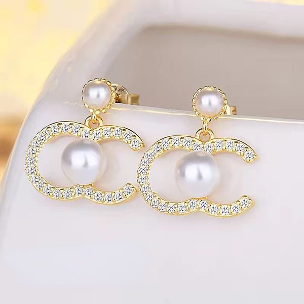 charm stud earring crystal geometric women rhinestone luxury earrings designer for women designer jewelery wedding party jewelry accessories, Golden;silver
charm stud earring crystal geometric women rhinestone luxury earrings designer for women designer jewelery wedding party jewelry accessories, Golden;silver