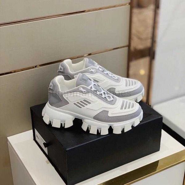 men's designer pra luxury thunder casual shoes thick-soled luxury low-cut outdoor mesh da rubber soled shoes
men's designer pra luxury thunder casual shoes thick-soled luxury low-cut outdoor mesh da rubber soled shoes