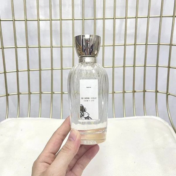 2022 the latest style perfume for women le chevrefeuille 100ml eau de toelette choices amazing design long lasting fragrance good smell
2022 the latest style perfume for women le chevrefeuille 100ml eau de toelette choices amazing design long lasting fragrance good smell