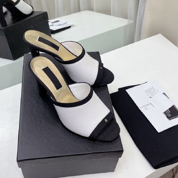 classics luxury brand sandals designer shoes fashion slides high heels floral brocade genuine leather high-heeled women shoes sandal by 9 s5, Black
classics luxury brand sandals designer shoes fashion slides high heels floral brocade genuine leather high-heeled women shoes sandal by 9 s5, Black