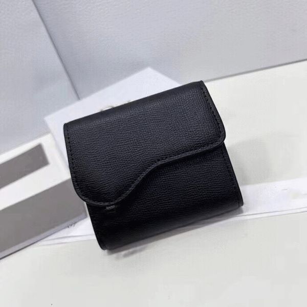 luxury designer wallet women card bag leather wallet for men holders classic letter solid black fashion casual with box quality verys good, Red;black
luxury designer wallet women card bag leather wallet for men holders classic letter solid black fashion casual with box quality verys good, Red;black