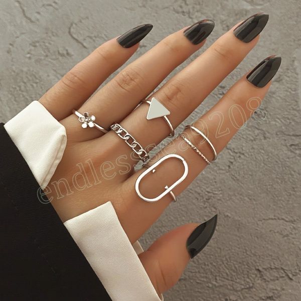 bohemian flower rings set for women vintage geometric metal chain knuckle punk rings 2022 trendy jewelry gift accessories, Silver
bohemian flower rings set for women vintage geometric metal chain knuckle punk rings 2022 trendy jewelry gift accessories, Silver