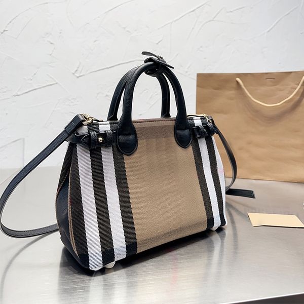 check handbag purse canvas tote shopping bag removable strap leather handle bottom nail magnetic clasp inside fashion letters women crossbod
check handbag purse canvas tote shopping bag removable strap leather handle bottom nail magnetic clasp inside fashion letters women crossbod