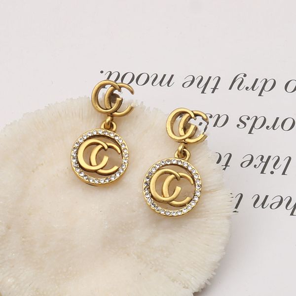 various vintage stud earrings luxury 925 silver designer earring letters jewelry women 18k plated diamond valentine wedding gifts, Golden;silver
various vintage stud earrings luxury 925 silver designer earring letters jewelry women 18k plated diamond valentine wedding gifts, Golden;silver