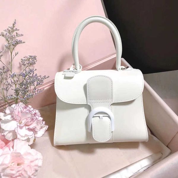 delvaux brillant bag high end quality new vendevo color matching box cowhide horseshoe buckle messenger portable female
delvaux brillant bag high end quality new vendevo color matching box cowhide horseshoe buckle messenger portable female