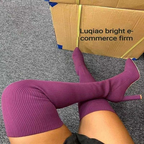 boots woman knee high winter new thigh knitted elastic socks shoe warm and stilettos heels pointed overknee long 221213, Black
boots woman knee high winter new thigh knitted elastic socks shoe warm and stilettos heels pointed overknee long 221213, Black