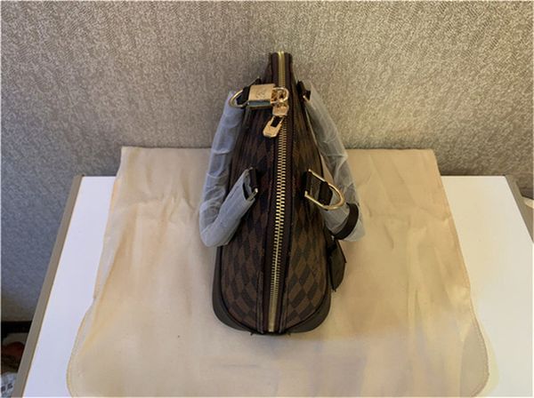 fashion women luxurys crossbody bag famous classical designer messenger lady cross body bags handbag female tote satchel purse black gold si
fashion women luxurys crossbody bag famous classical designer messenger lady cross body bags handbag female tote satchel purse black gold si