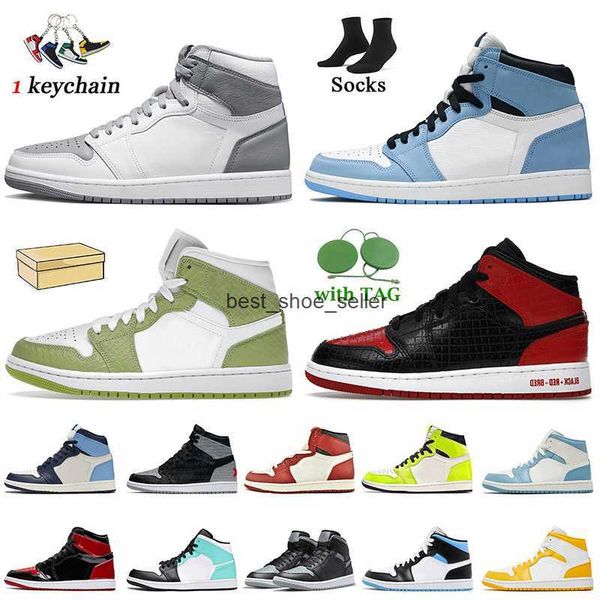 fashion jumpman 1 high og jorden basketball shoes for women mens jordens 1s patent bred text green python chicago reimagined
fashion jumpman 1 high og jorden basketball shoes for women mens jordens 1s patent bred text green python chicago reimagined