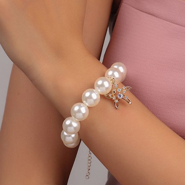 big white simulated pearl bead crystal star charm bracelet for women fashion trendy retro jewelry, Golden;silver
big white simulated pearl bead crystal star charm bracelet for women fashion trendy retro jewelry, Golden;silver