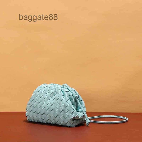 classic lady bottegas fashion desiner handbags ladies venetas bags 2023 bag weaving cloud women's soft high-grade sense cross body vers
classic lady bottegas fashion desiner handbags ladies venetas bags 2023 bag weaving cloud women's soft high-grade sense cross body vers