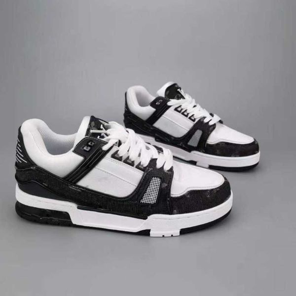 dress shoes brand designer men shoes woman leather lace up sole sneakers white black mens and womens luxury 35-45
dress shoes brand designer men shoes woman leather lace up sole sneakers white black mens and womens luxury 35-45