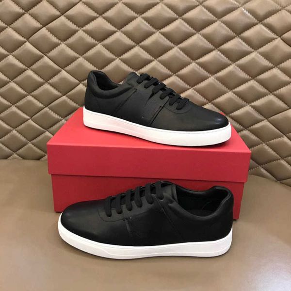 brand casual shoes designer design flat heel leather fashion breathable comfortable fashion running sport size 38-45, Black
brand casual shoes designer design flat heel leather fashion breathable comfortable fashion running sport size 38-45, Black