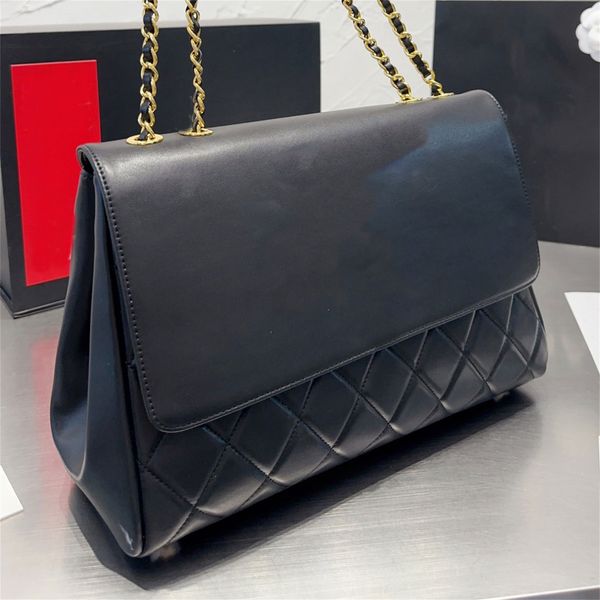 womens pharrell chain fashion shoulder bags cc designer pharrells leather clutch purse
womens pharrell chain fashion shoulder bags cc designer pharrells leather clutch purse