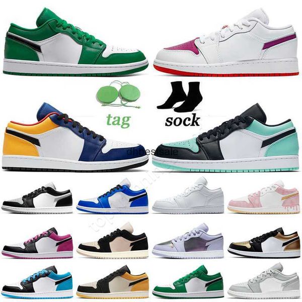 2023 men basketball shoes 1 low reverse mocha fragment white camo unc wolf grey shadow toe 1s court purple bred mens women outdoor
2023 men basketball shoes 1 low reverse mocha fragment white camo unc wolf grey shadow toe 1s court purple bred mens women outdoor