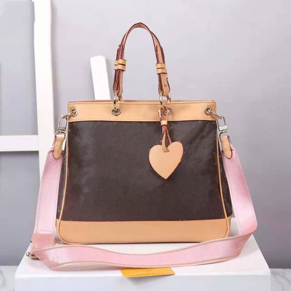 yy women handbags messengers bags fashion luxury designer men's shoulder women's handbag messenger bag purse
yy women handbags messengers bags fashion luxury designer men's shoulder women's handbag messenger bag purse